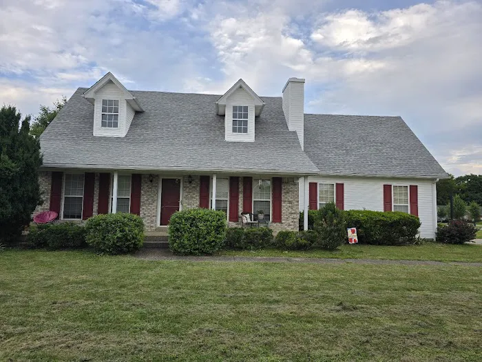 Big League Roofers Picture 6