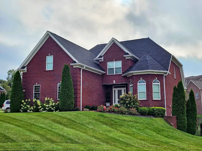 Big League Roofers Picture 5