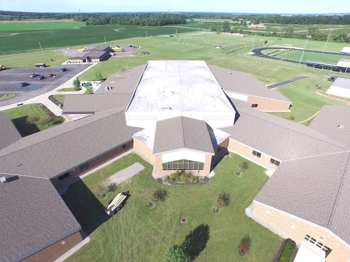 Lee's Roofing Inc. Picture 5