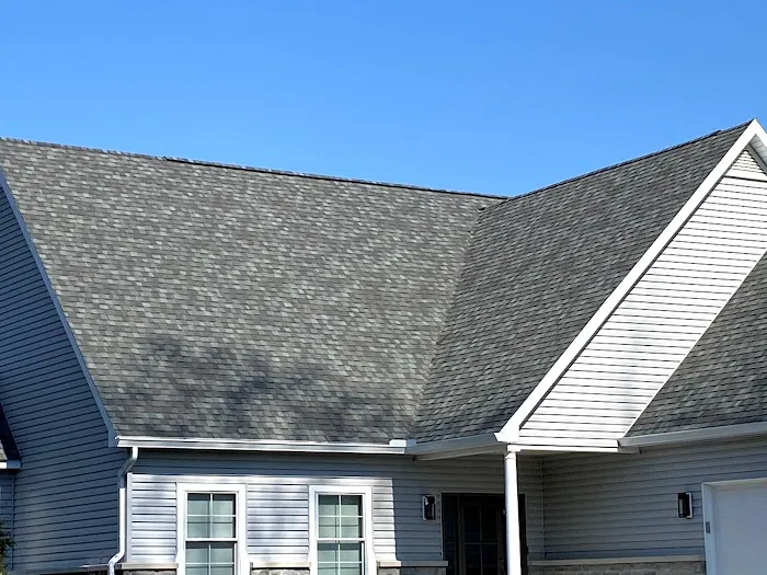 Roofs by Warren Picture 1