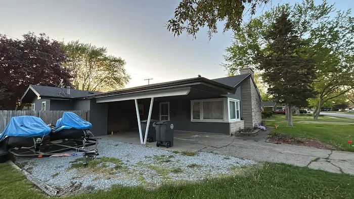 Edwin's Roofing and Gutters PLLC Picture 4