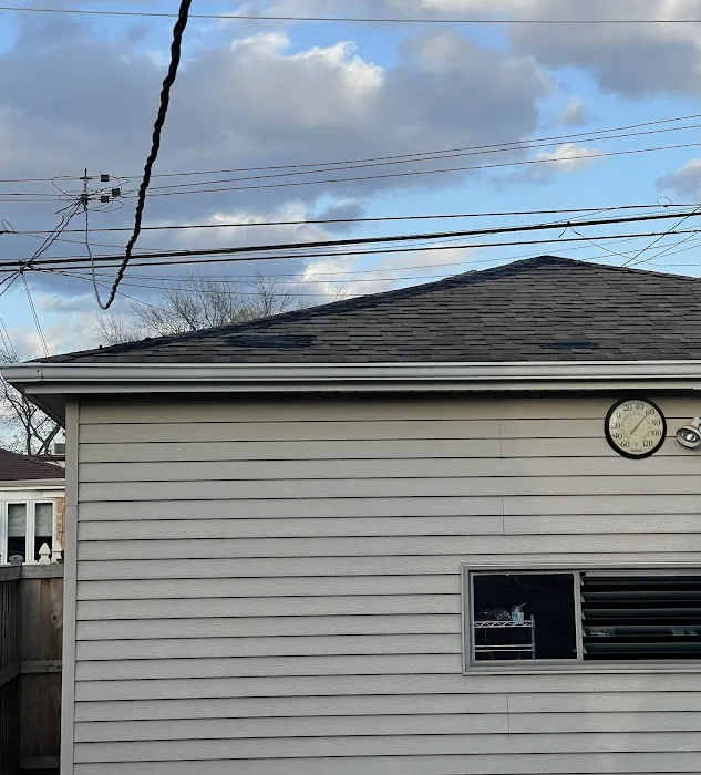 Elite Roofing & Construction Picture 1