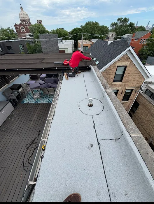 Chicago Flat Roofing Contractors | Residential & Commercial Roofing Repairs Picture 4