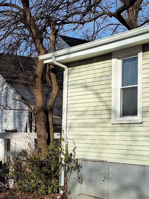 Graduate Contracting Picture 8