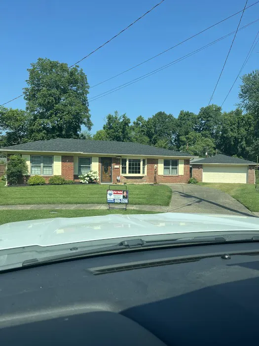 We Nailed It Roofing & Gutters Picture 2