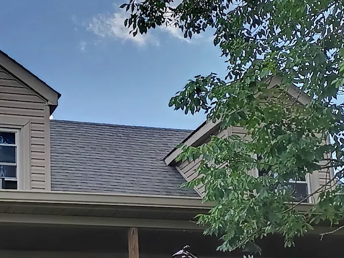 We Nailed It Roofing & Gutters Picture 4