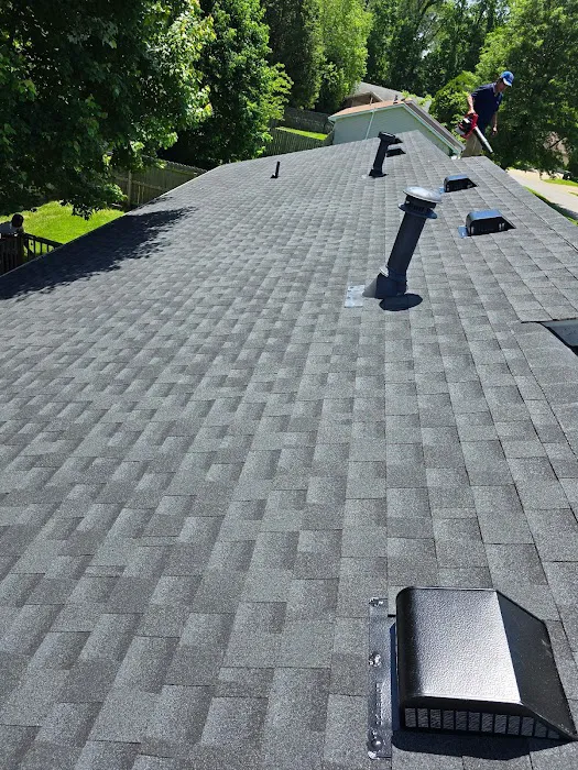 IC REMODELING SERVICE LLC Picture 6