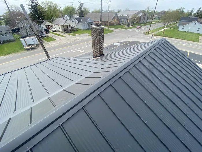 BrightSide Roofing LLC Picture 2