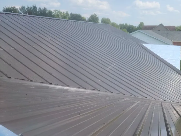 J&H roofing Picture 5