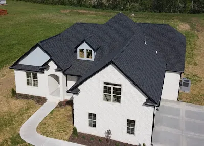 Barry's Roofing LLC Picture 1