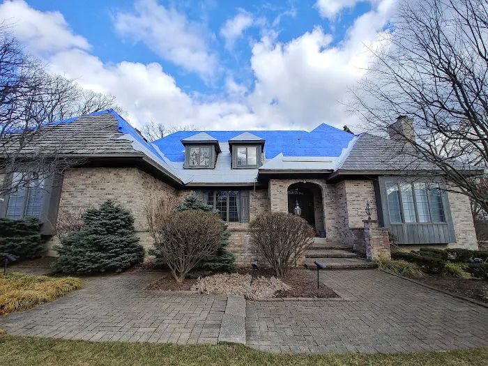 HomeHero Roofing Picture 6