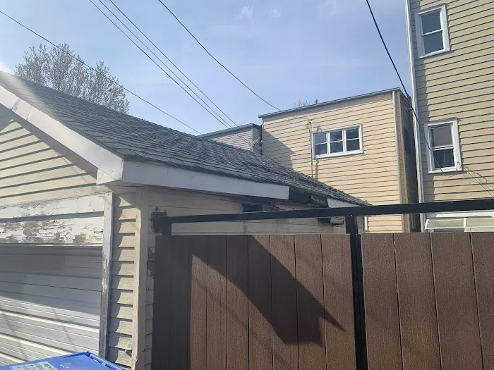 Dardon's Roofing Co Picture 9