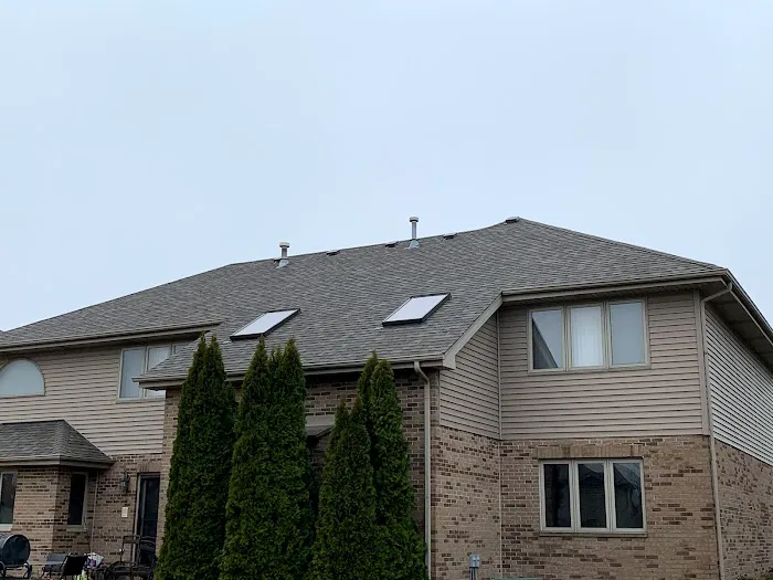 Iron Guys Roofing and Restoration LLC Picture 2