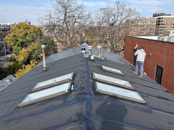 Expert Super Seal Roofing & Tuckpointing Picture 1