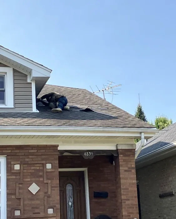 Nicholas Roofing & Tuckpointing Picture 1