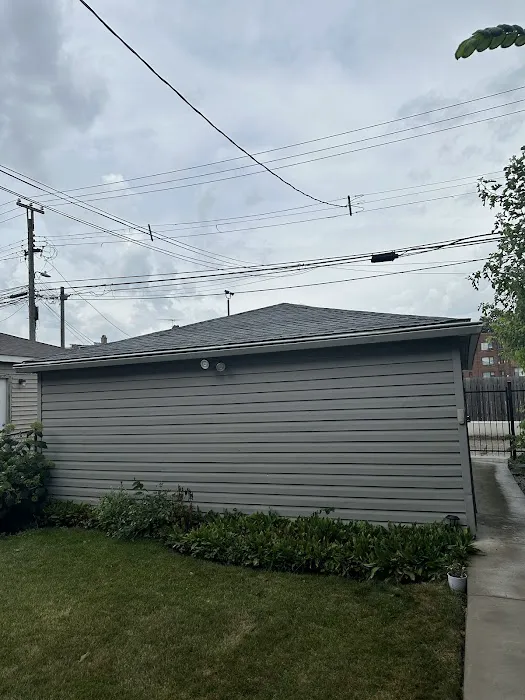 Second City Roofing & Exteriors Picture 4