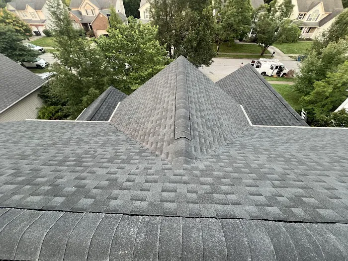 Pinnacle Roofing Picture 1