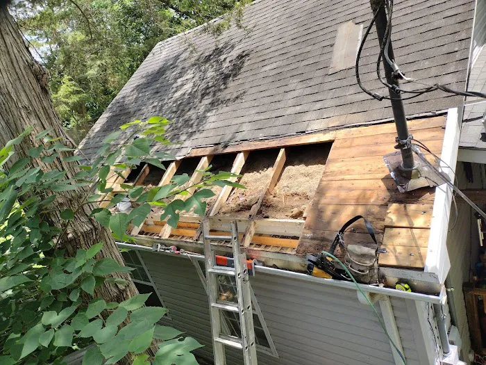 Deaton's Roofing Picture 3