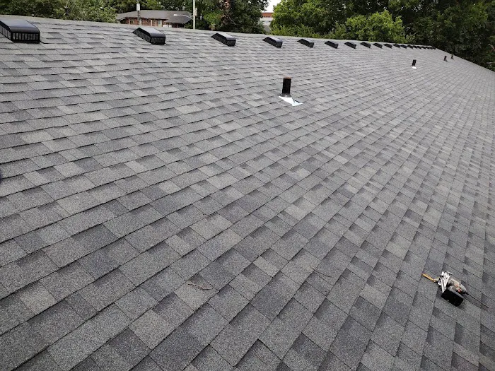 Deaton's Roofing Picture 9