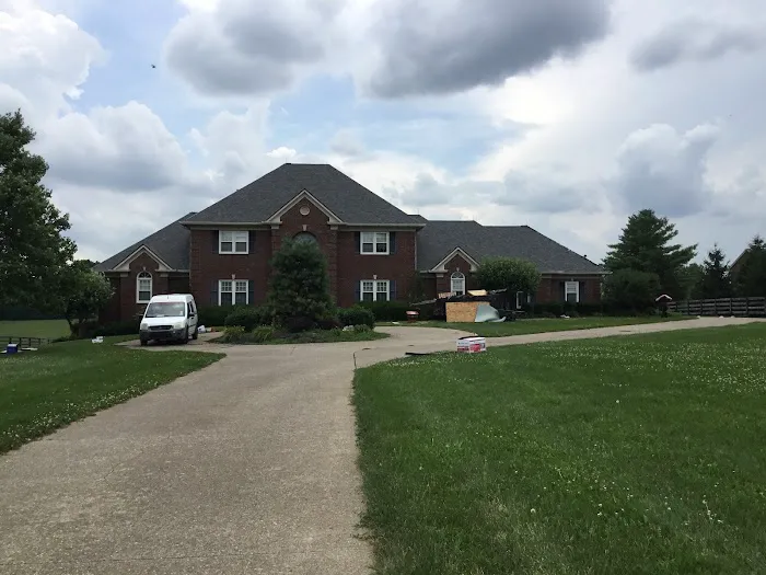 Clyde's Roofing Picture 6