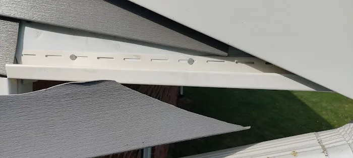 Clyde's Roofing Picture 8