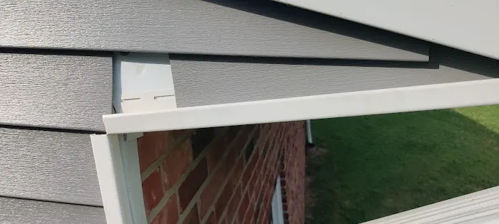 Clyde's Roofing Picture 7