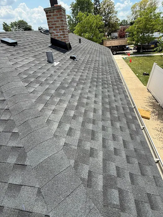 AK Roofing & Gutters Picture 2