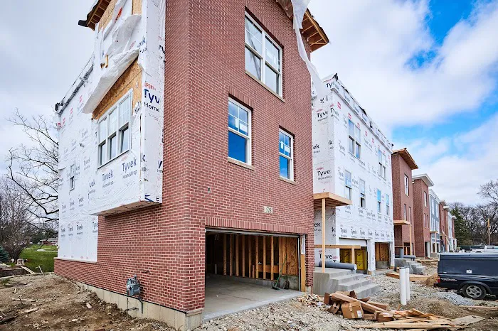 Quantum Exteriors Picture 10