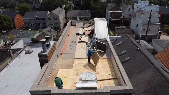 Chicago Roofing Assistance Picture 3