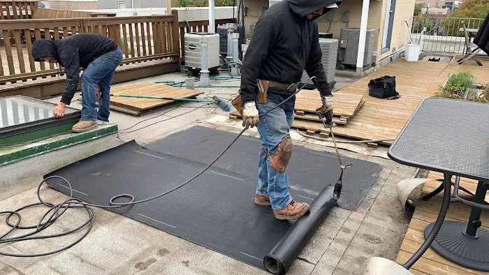 Expert Super Seal Roofing & Tuckpointing - Wrigleyville Picture 6