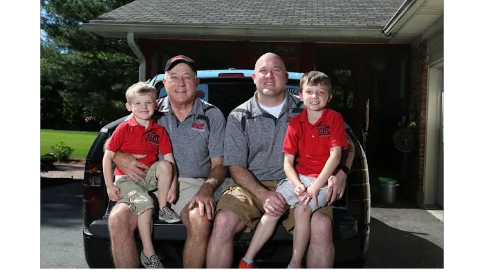 HKC Roofing & Construction Picture 3