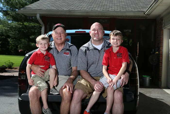 HKC Roofing & Construction Picture 3