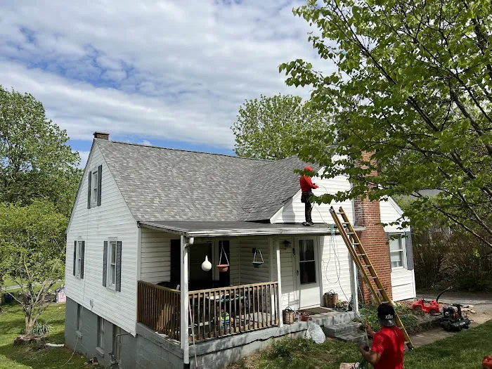 Barth Roofing LLC Picture 3