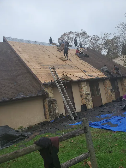 Veloz Construction LLC Picture 10