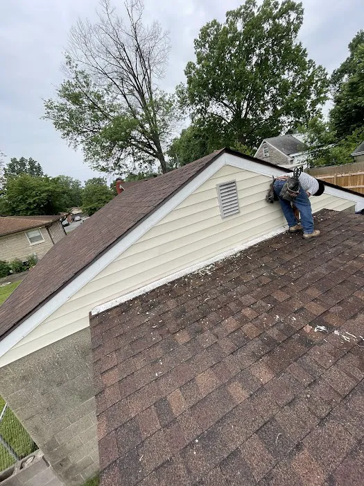 B and G roofing and framing Picture 2