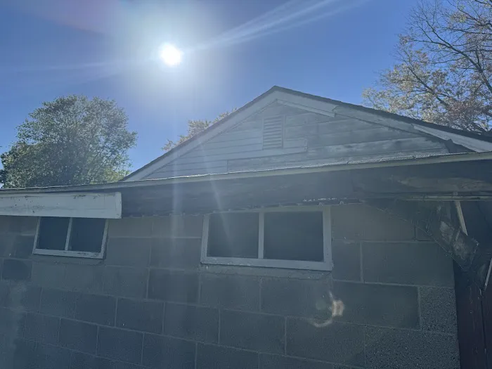 B and G roofing and framing Picture 8