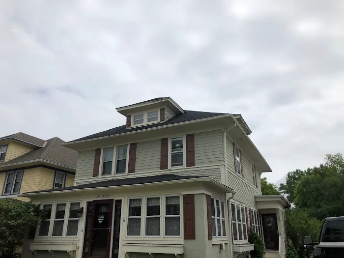 SGT Roofing Picture 1