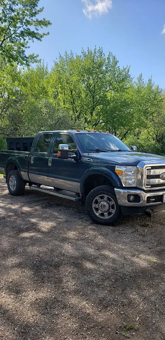 Lona construction inc Picture 1