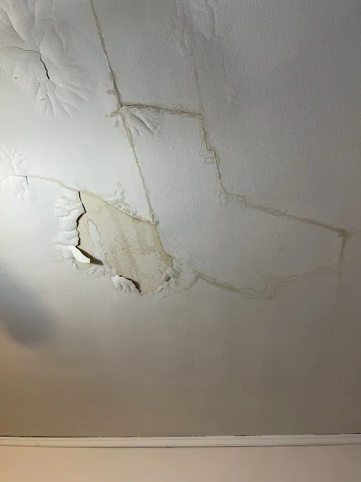 Chicago Roofing and Gutters Picture 6