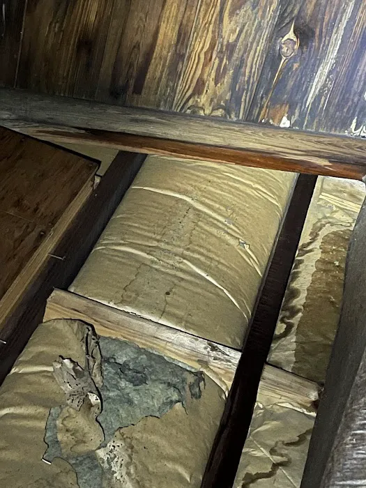 Chicago Roofing and Gutters Picture 9