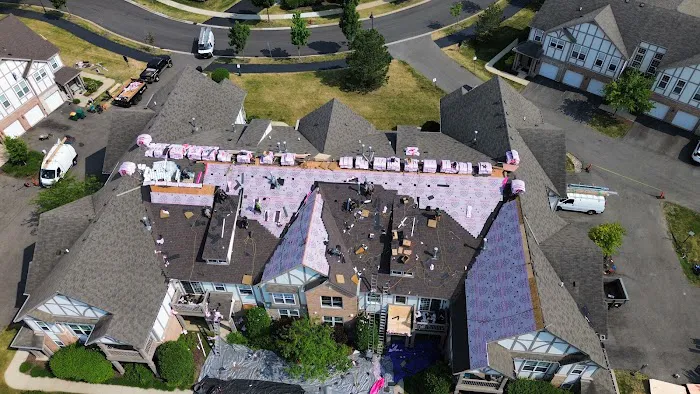 Top Property Services Inc / Roofing Picture 5