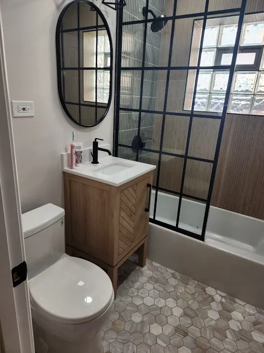 L and E Quality Construction LLC Picture 5