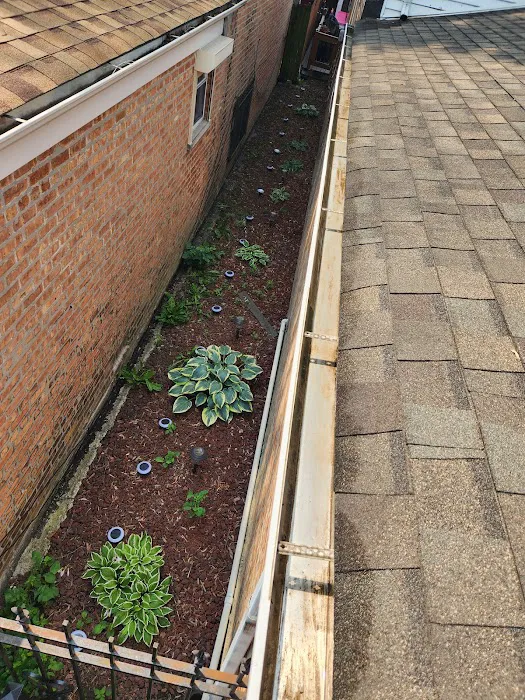 L and E Quality Construction LLC Picture 4