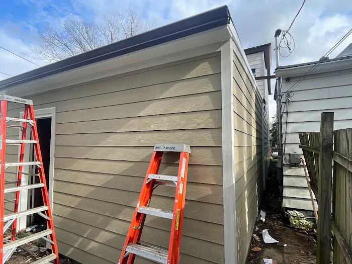 Ixma roofing, siding and gutters Picture 1