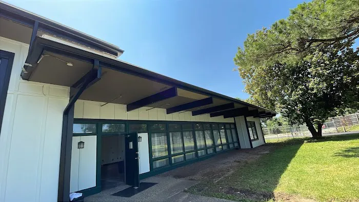 Ixma roofing, siding and gutters Picture 9