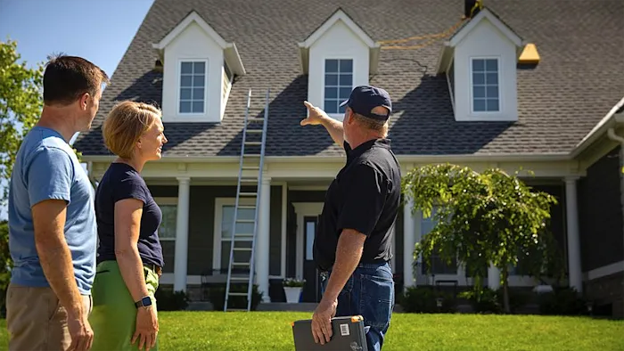 Roofing Team Picture 2