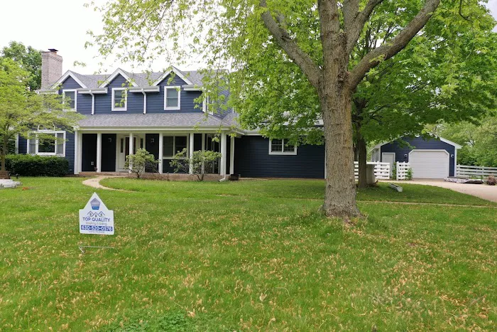 Top Quality Roofing & Siding Picture 8