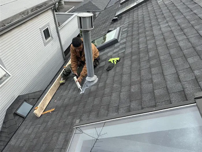 Tans' Quality Roofing Picture 4