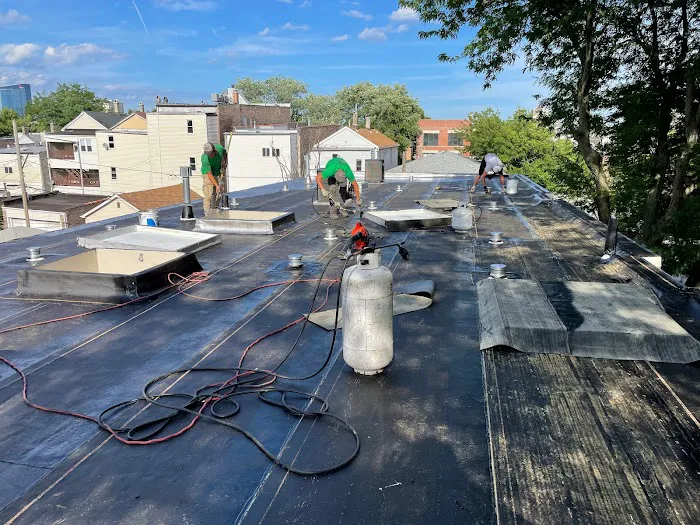 Chicago Siding & Roofing Company Picture 9
