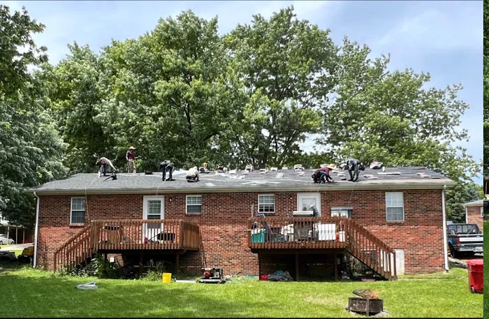 Showplace Roofing Picture 3